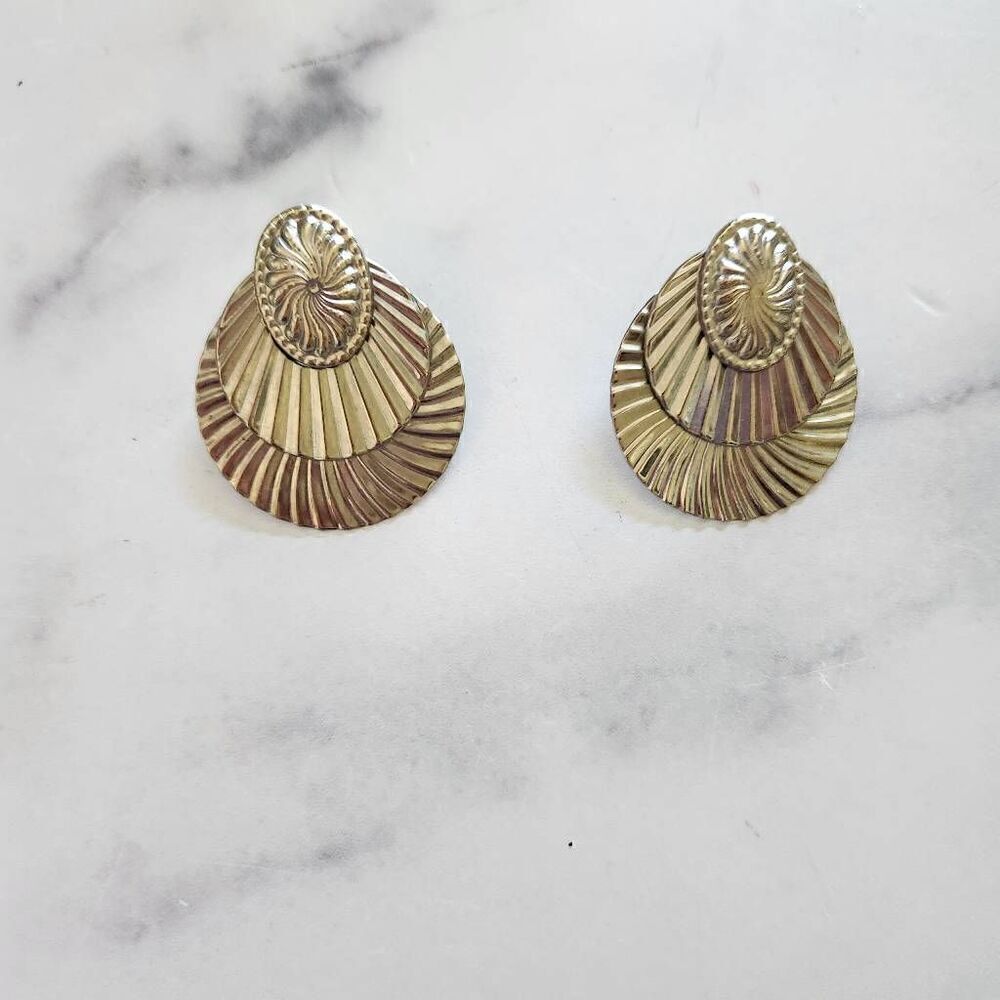 Vintage teardrop lightweight silver pleated southwestern fan women's fashion ear